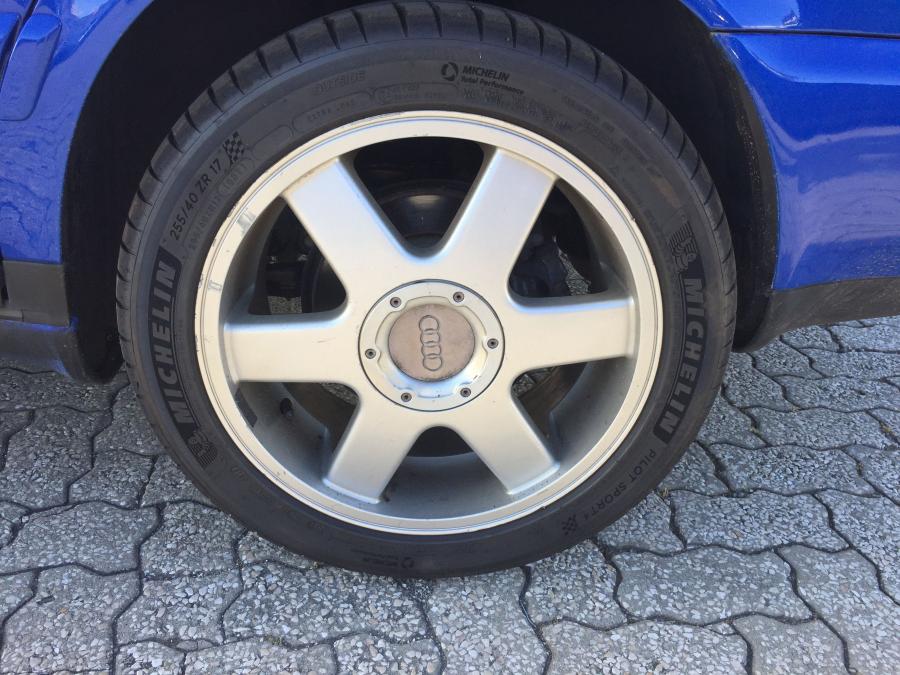 Колеса Audi S6 Plus (4A, C4) 1996 года  (фото 52 из 58)